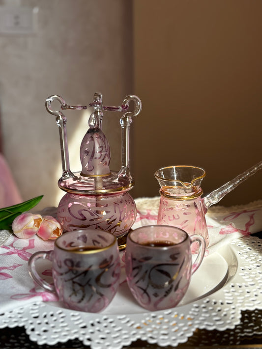 طقم بايركس مطلي بماء الذهب / حروف