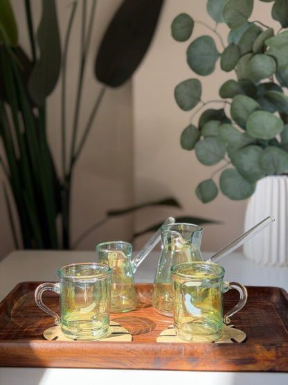 pyrex 4 set + 2 wooden coasters