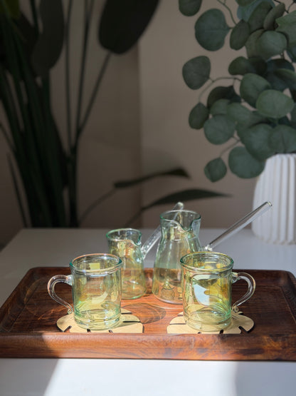 pyrex 4 set + 2 wooden coasters